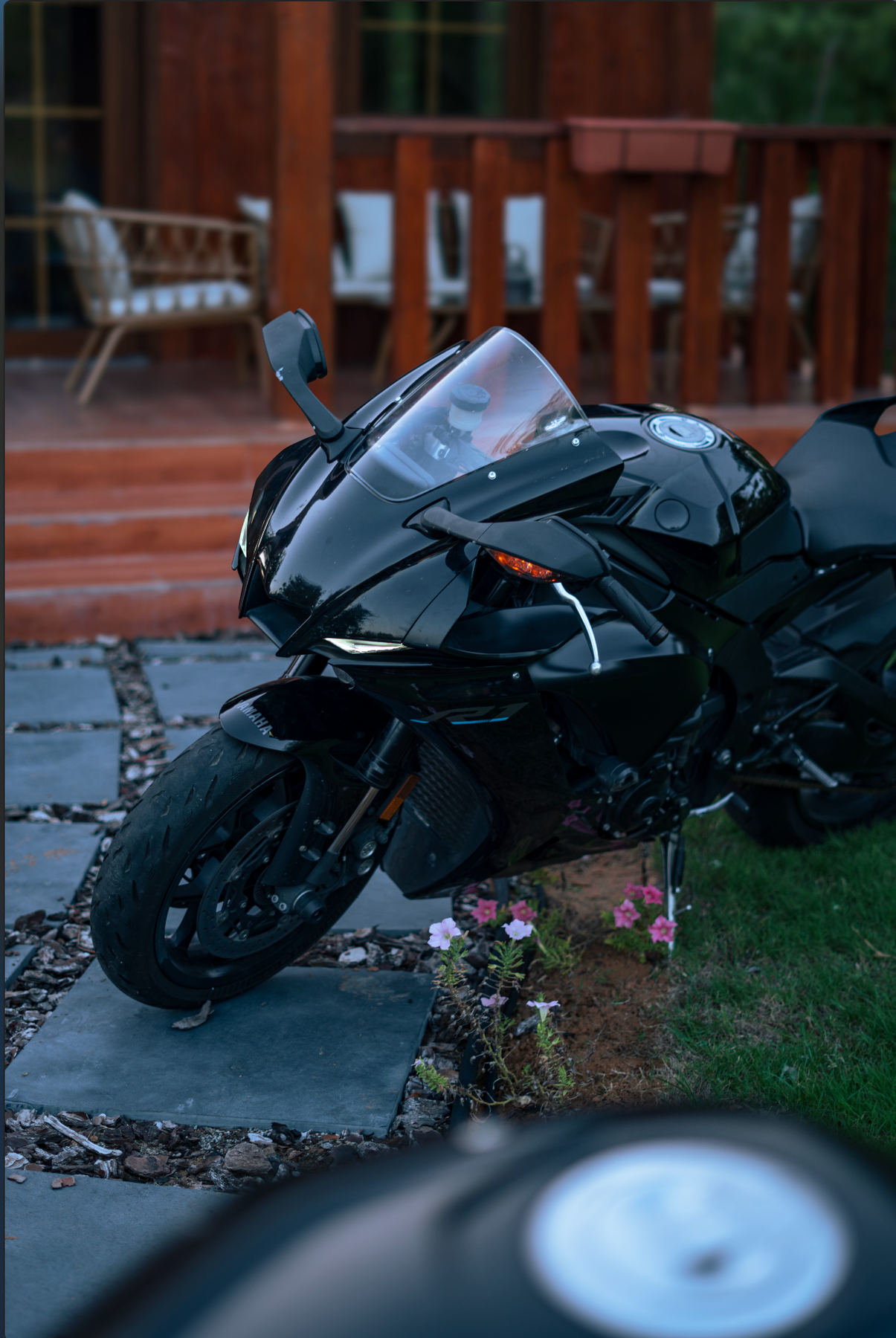 Custom 2023 R1 2023 Yamaha YZF-R1 – Minas Motors